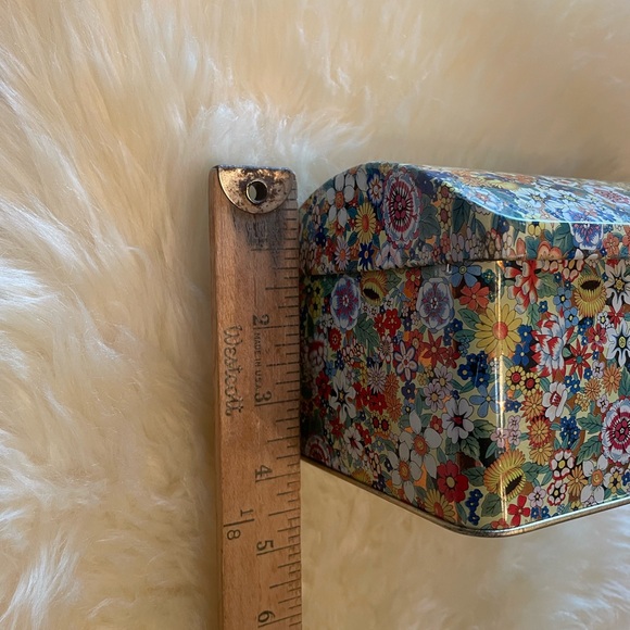 Vintage Daher floral tin ~ England - Picture 8 of 9